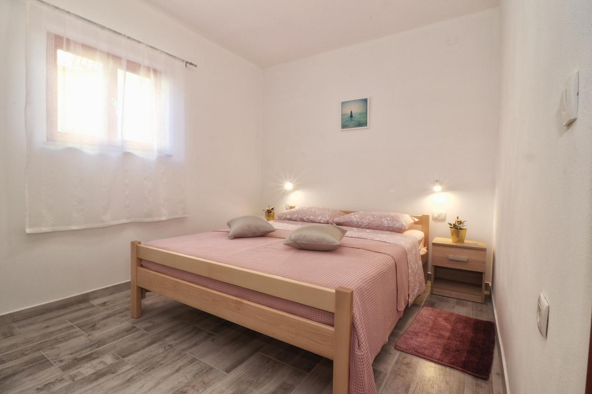 Studio Apartman Edy 3 Pula Extérieur photo